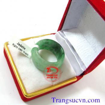 Bán Nhẫn Cẩm Thạch,giá nhan cam thach,có giấy kiểm định nhẫn cẩm thạch tốt nhất,xuất xứ:Myanam|Đặt nhẫn cẩm thạch theo yêu cầu,bọc vàng,bạc,hình,rồng,phụng..số,Nhẫn Cẩm Thạch,nhan,cam,thach,nhẫn,cẩm,thạch,nhẫn nữ,ngọc,đá,phỉ,thủy,ring,jadeite,ngoc jadeit