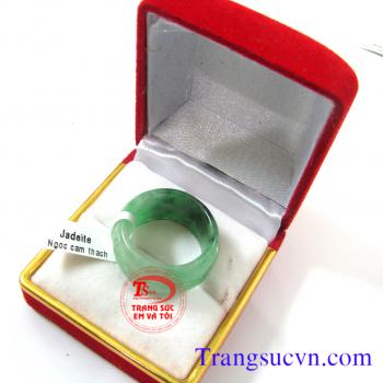Bán Nhẫn Cẩm Thạch,giá nhan cam thach,có giấy kiểm định nhẫn cẩm thạch tốt nhất,xuất xứ:Myanam|Đặt nhẫn cẩm thạch theo yêu cầu,bọc vàng,bạc,hình,rồng,phụng..số,Nhẫn Cẩm Thạch,nhan,cam,thach,nhẫn,cẩm,thạch,nhẫn nữ,ngọc,đá,phỉ,thủy,ring,jadeite,ngoc jadeit