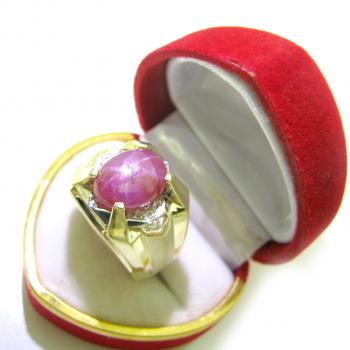 Sản phẩm nhẫn nam vàng tây gắn ruby thiên nhiên được chế tác theo yêu cầu