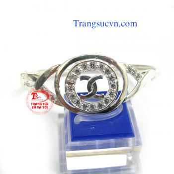 Vòng tay bạc đẹp