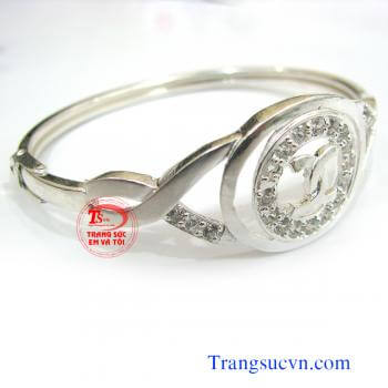 Vòng tay bạc đẹp