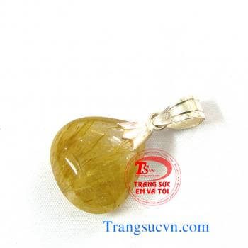 Thạch anh tóc vàng Thạch anh tóc vàng  Mặt thạch anh tóc thiên nhiên được chế tác trên chất liệu:  - Đá Thạch anh tóc thiên nhiên 100%  - Móc được làm bằng bạc ta  - Bán toàn quốc  - Thanh toán an toàn  - Giao hàng tận nơi và thanh toán khi nhận hàng.