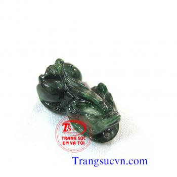 Tỳ hưu nhỏ phong thủy thiên nhiên Tỳ hưu mặt dây chuyền nam ngọc phỉ thúy Tỳ hưu đá cẩm thạch nhiên nhiên Tỳ hưu ngọc cẩm thạch thiên nhiên  Tỳ hưu Jadeite  Chất liệu: Ngọc cẩm thạch nhiên nhiên ( Natural Jadeite)  Tỳ hưu cẩm thạch ( Tỳ hưu phỉ thúy )  Tỳ