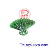 Quạt đá cẩm thạch thiên nhiên Mặt dây hình Quạt Cẩm thạch ngọc Jadeitet làm mặt dây phong thủy. hợp bọc bạc, vàng đeo dây len, dây cao su, dây da  Dây chuyền bạc, dây chuyền vàng.  Sản phẩm có GIẤY KIỂM ĐỊNH ĐÁ QUÝ kèm theo mặt dây cẩm thạch jadeite hình