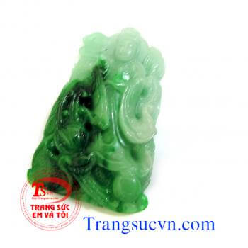 Phật Quan âm rồng quấn ngọc Jadeite  Đặc điểm khoáng vật:  Công thức : NaAl(Si2O6)  - Tên khoáng vật: Jadeite (ngọc cẩm thạch) - Độ cứng Mohs: 6,5 ~7/10 - Chiết suất: 1.666~1.680 - Tỉ trọng: 3.34  ( Giấy chứng chỉ đá quý) Các công ty kiểm định đá quý hà n