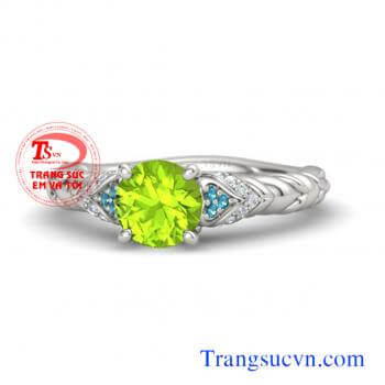 Nhẫn Nữ vàng gắn đá tự nhiên, đeo hợp thời trang hộ mênh, chất lượng vàng đảm đeo bền đẹp sáng bóng, tinh tế và sang trọng dành cho phái đẹp