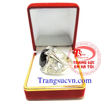 Nhẫn nam bạc ta đá  Nhẫn bạc hình bọ cạp Nhẫn nam bạc ta gắn đá tổng hợp được sửa theo size tay của bạn.  Bạc ta 925  Nhẫn bạc bán toàn quốc, Thanh toán khi nhận nhẫn trên toàn quốc  Bạn điền đầy đủ thông tin vào phần>  ĐẶT MUA NGAY ở trên   Chúng tôi sẽ