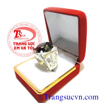 Nhẫn nam bạc ta đá  Nhẫn bạc hình bọ cạp Nhẫn nam bạc ta gắn đá tổng hợp được sửa theo size tay của bạn.  Bạc ta 925  Nhẫn bạc bán toàn quốc, Thanh toán khi nhận nhẫn trên toàn quốc  Bạn điền đầy đủ thông tin vào phần>  ĐẶT MUA NGAY ở trên   Chúng tôi sẽ