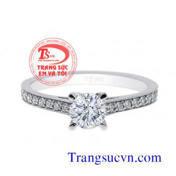 Nhẫn đính hôn,nhan dinh hon,NHAN DINH HON,nhan vang trang,kim cuong tự nhiên,vàng 10k 14k 18k