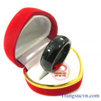 Nhẫn mã não màu đen,nhan ma nao den,da ma nao,ma nao dẹp,Nhẫn mã não màu đen