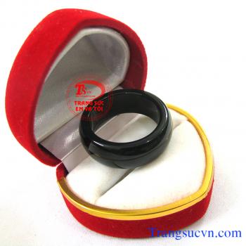 Nhẫn mã não màu đen,nhan ma nao den,da ma nao,ma nao dẹp,Nhẫn mã não màu đen