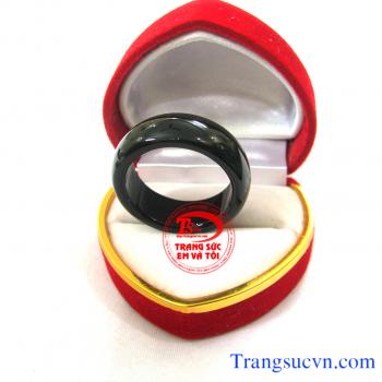 Bán Nhẫn mã não đen,giá nhan ma nao den,bán nhẫn mã não đen toàn quốc,thanh toán khi nhận nhan ma nao den tại nhà,nhẫn đá mã não đen phong thuỷ đem lại may mắn, phù hợp cho người mạng Thuỷ mạng Mộc,nhan ma não,nhẫn mã não
