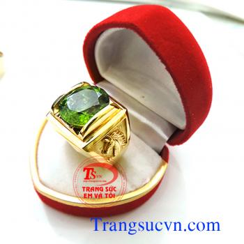 Bán Nhẫn nam peridot đầu ngựa và đặt Nhẫn nam peridot đầu ngựa theo yêu cầu có giấy kiểm định đá quý và vàng,bảo hành Nhẫn nam peridot đầu ngựa 1 năm