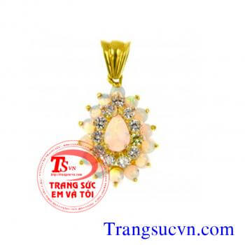 mat da quy opal,mat day opal,da opal quy,mat vang tay,opal tu nhien,gia opal,ban opal,co giay kiem dinh