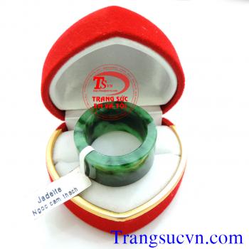 Bán nhẫn ngọc phỉ thúy jadeite,giá nhẫn cẩm thạch thiên nhiên,giá tốt có giấy kiểm định đá quý,nhan nam ngoc,natural jadeite có giao hàng toàn quốc