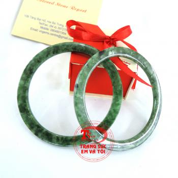 Vòng ngọc vuông dẹt