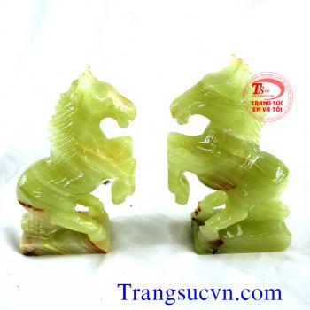 Cặp ngựa ngọc pakitan