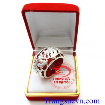 Nhẫn mã não đỏ bọc bạc