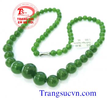 Vòng cổ ngọc nephrite