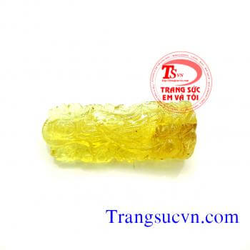 Đá Berin vàng tạc tượng