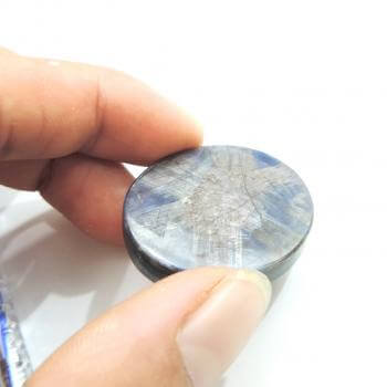 Sapphire hoa cúc đá quý