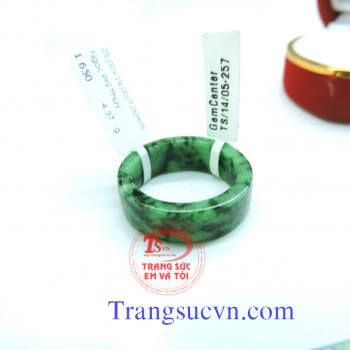 Nhẫn phỉ thúy nam