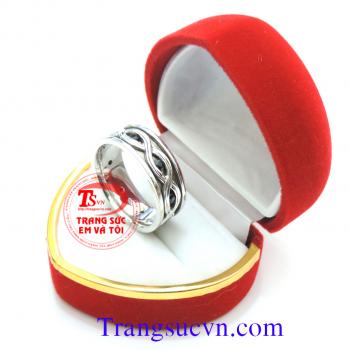 Nhẫn Saphir tấm đẹp