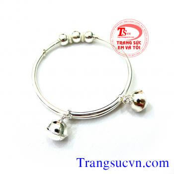 Lắc trẻ em bạc đẹp