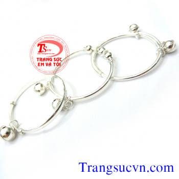 Lắc bạc trể em có chuông