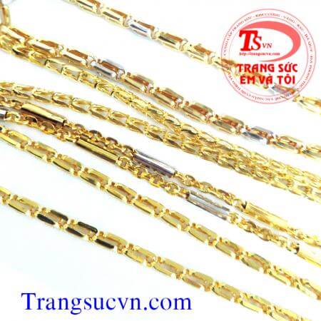 Dây chuyền vàng tây nam. 