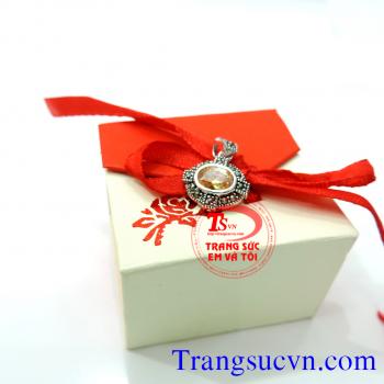 Mặt dây chuyền bạc thái gắn thạch anh vàng