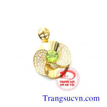Mặt dây đá peridot thiên nhiên