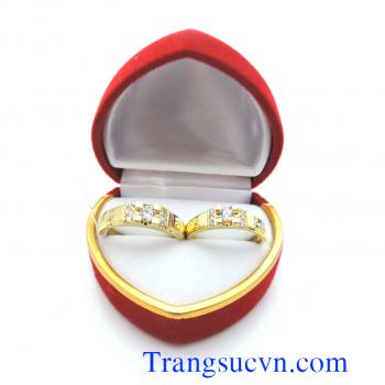 Nhẫn cưới họa tiết đẹp