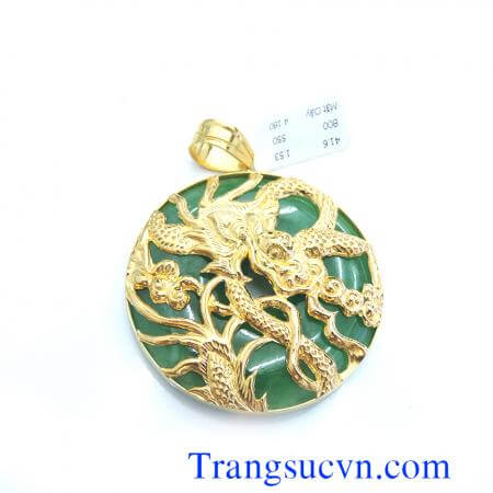 Mặt dây ngọc cẩm thạch bọc vàng ,kiểu dáng đẹp và sang trọng