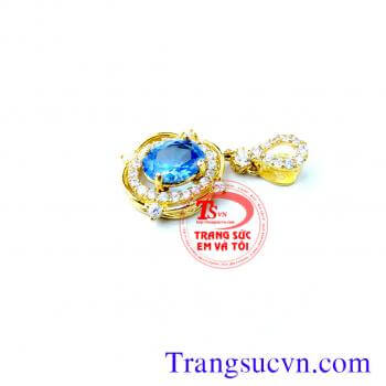 Mặt dây chuyền topaz