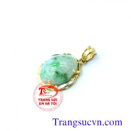 Mặt dây vàng ngọc Jadeite