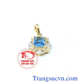 Mặt dây đá Topaz xanh