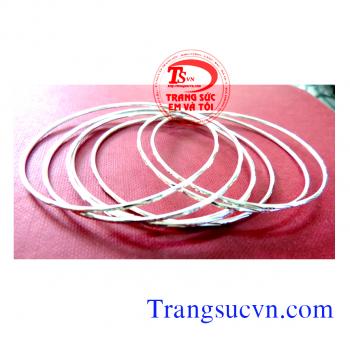Vòng tuần bạc đẹp