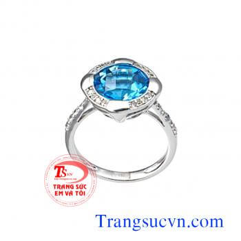 Nhẫn đá topaz vàng trắng