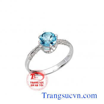 Nhẫn nữ topaz tinh tế