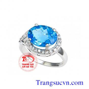 Nhẫn vàng trắng đá topaz