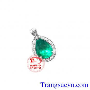 Mặt đá quý emerald giọt lệ