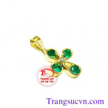 Mặt cỏ 4 lá emerald