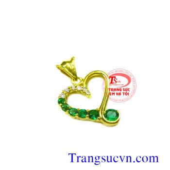 Mặt dây trái tim emerald đẹp