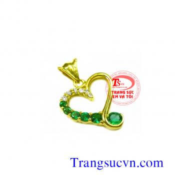Mặt dây cánh bướm emerald,mat day emerald,mat,day,emerald,mat emerald dep,mat vang tay,mat manh moc,da quy menh hoa,moc
