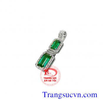 Mặt dây dọc emerald thiên nhiên,có giấy kiểm định đá emerald và vàng,giá đá quý emerald tốt,đặt mặt dây chuyền vàng tây đính đá quý theo mệnh mộc,hỏa.
