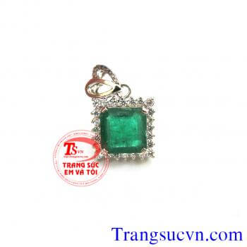 Mặt Emerald vuông đính kim cương