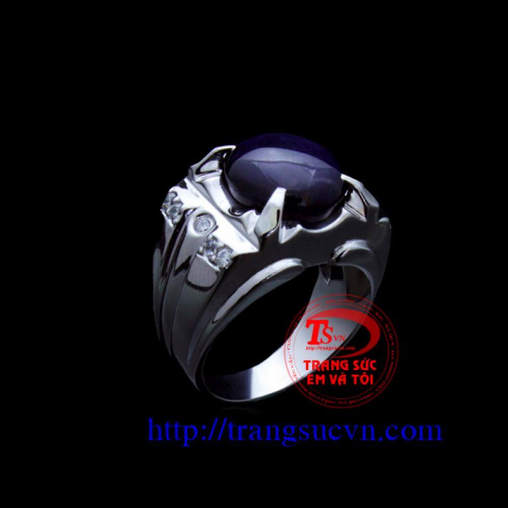 Nhẫn saphir vàng trắng nam tính