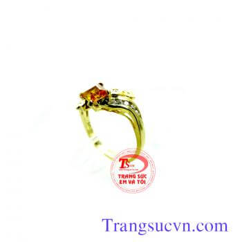 Nhẫn nữ đá saphir vàng đẹp