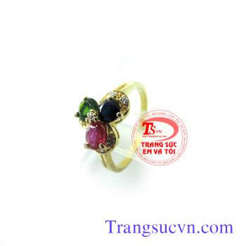 Nhẫn nữ đá quý tự nhiên